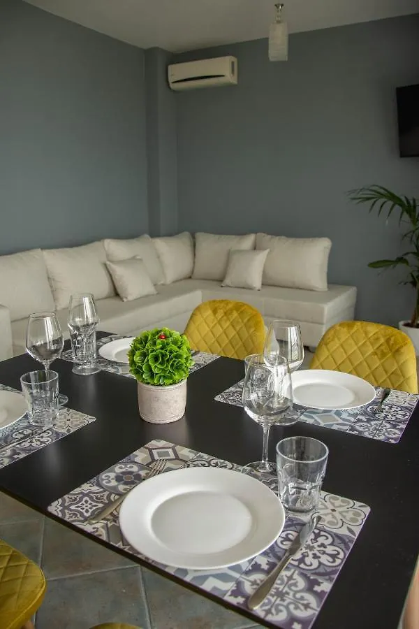 Wave Beachfront Apartments Durres Aparthotel