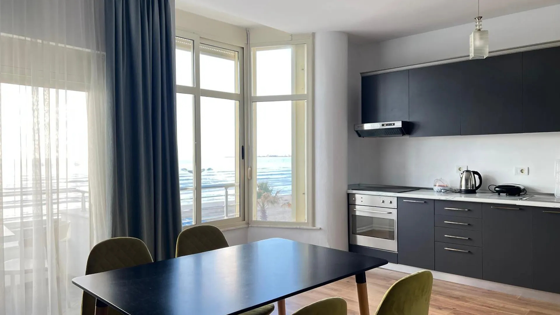 Aparthotel Wave Beachfront Apartments Durres Albania