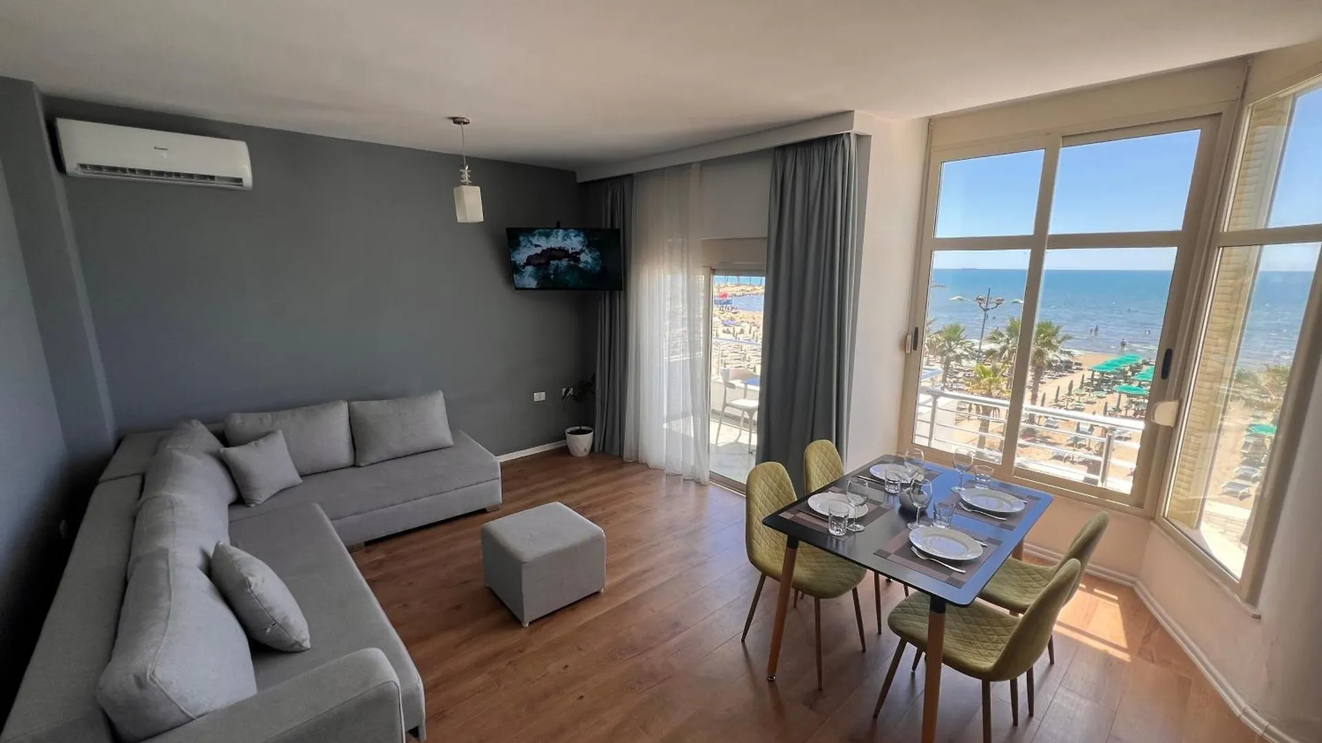 Wave Beachfront Apartments Durres