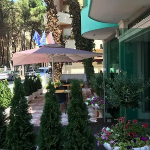 Western Star Durrës